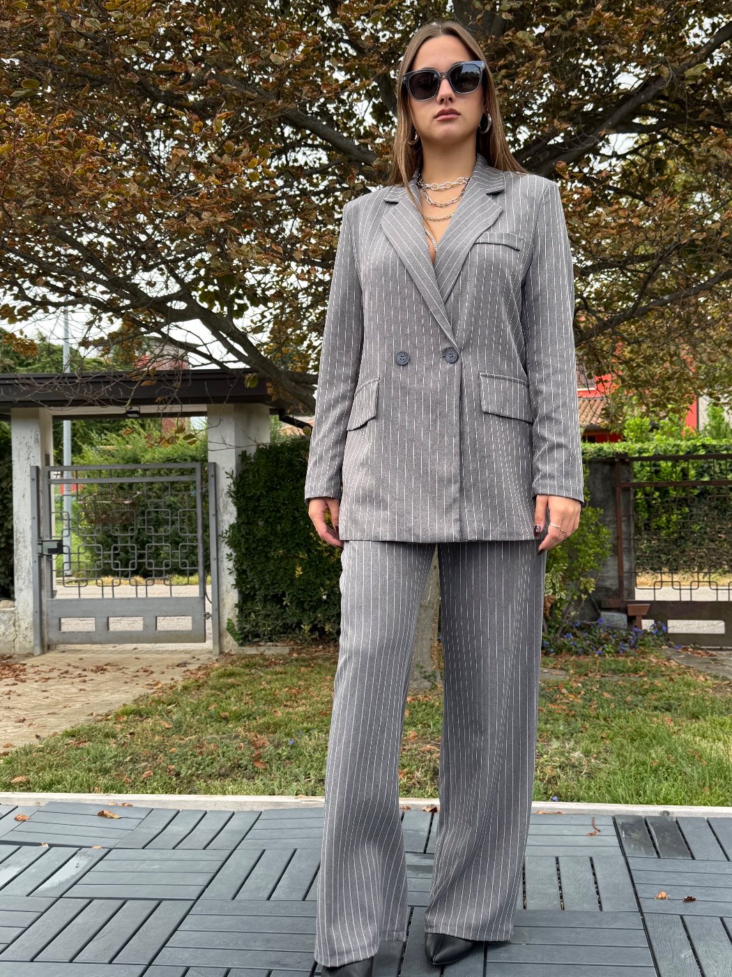 Anteprima 4 di Tailleur gessato