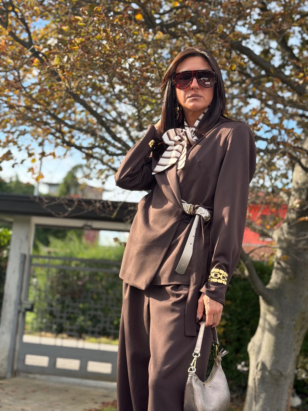 Anteprima 2 di Completo laccio